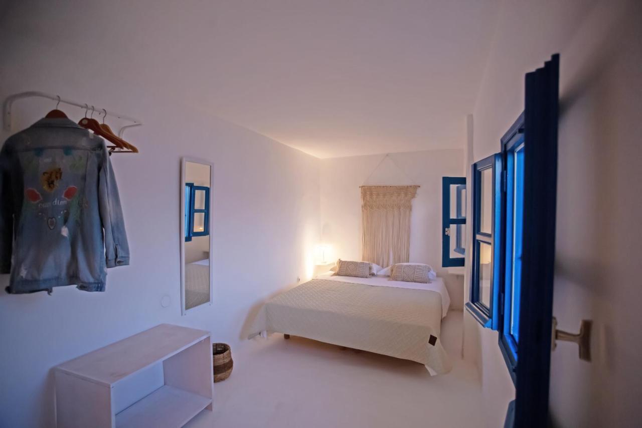 Thalassophile Deep Blue, Little Venice Mykonos Town