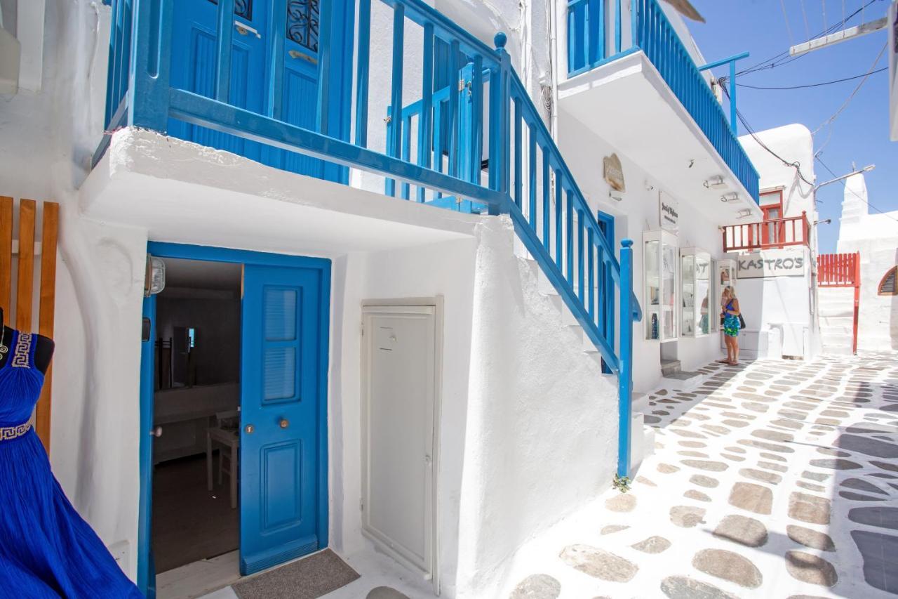 Thalassophile Deep Blue, Little Venice Mykonos Town